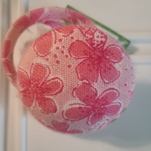 Lilly Pulitzer Snow Bunny Earmuffs Lillys Pink Slow Down. OS. NWT